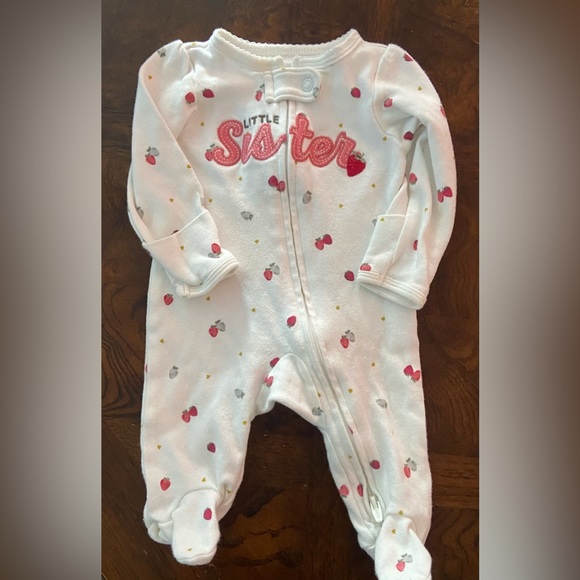 Infant girl newborn bundle - Picture 4 of 4